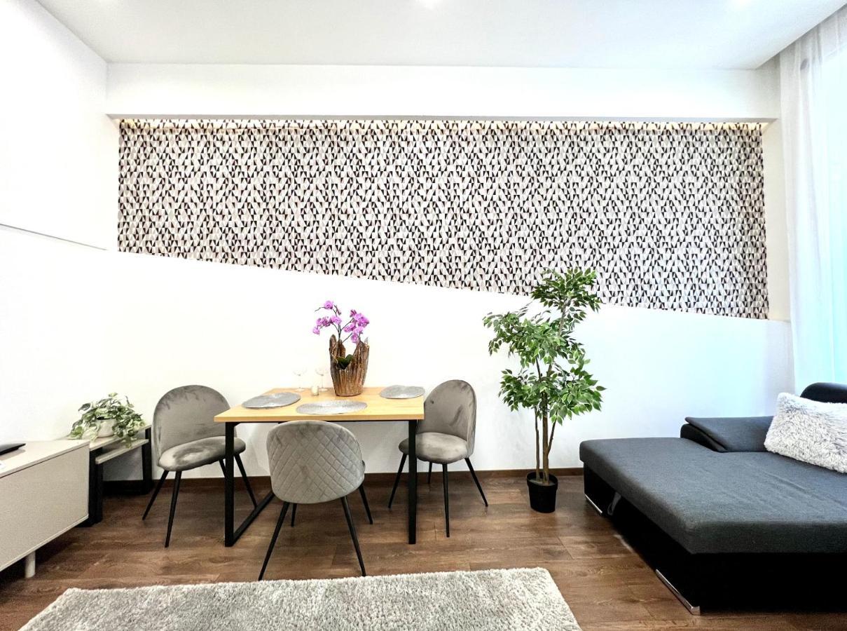 Wonderful Design Apartment In The City Centre Budapest Exterior photo